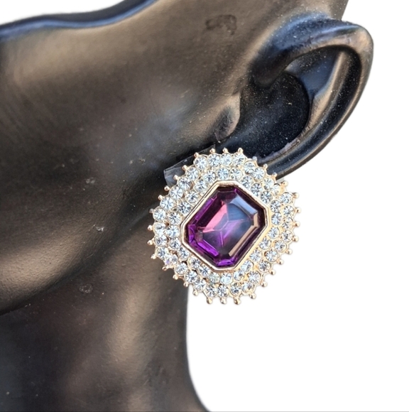 Vintage Jewelry - Vintage 1950s/60s Purple Rhinestone Glamour Clip-On Earrings